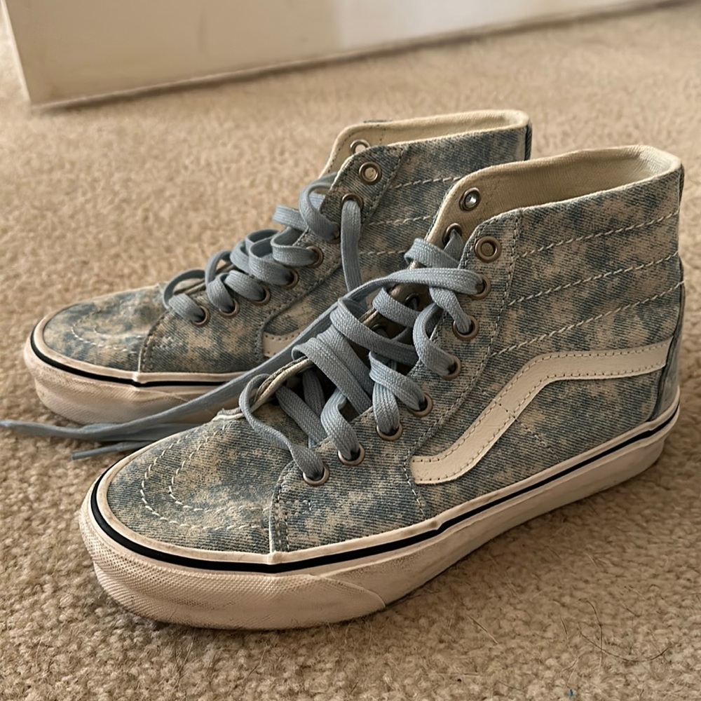 Women’s Vans- high tops